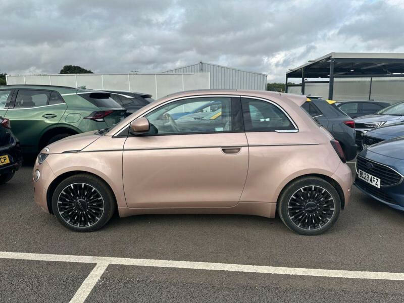 Fiat 500E 42Kwh La Prima Hatchback 118 Ps Gold #2
