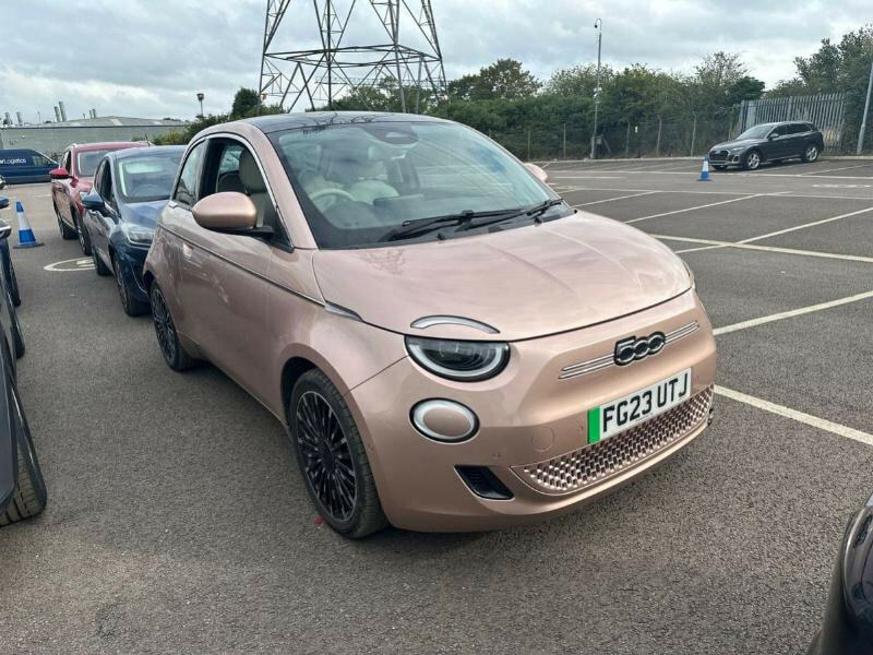 Fiat 500E 42Kwh La Prima Hatchback 118 Ps Gold