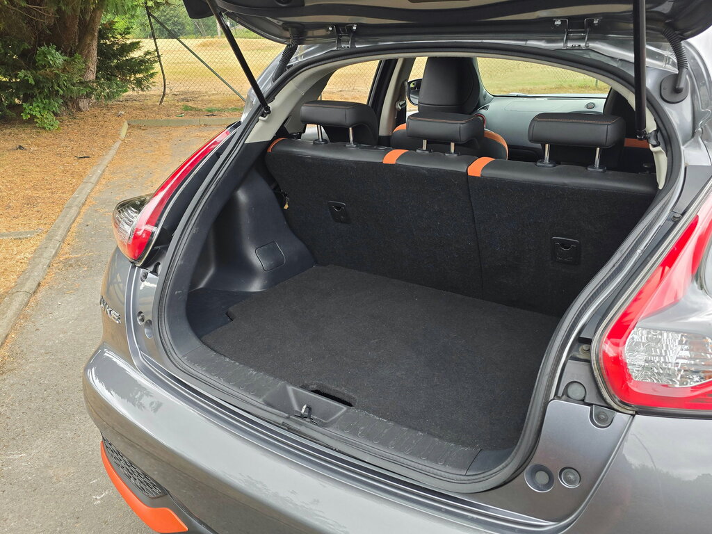 Nissan Juke Suv 1.6 Tekna 2019 Black #8