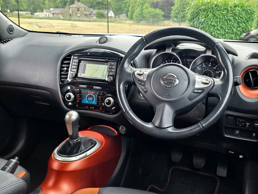 Nissan Juke Suv 1.6 Tekna 2019 Black #9