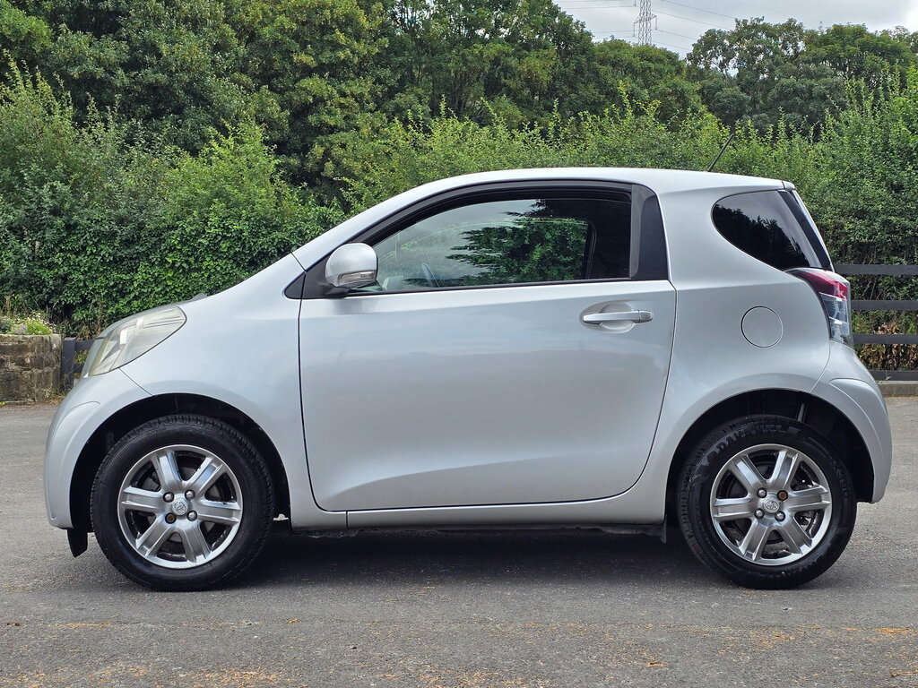 Toyota IQ 1L Null Black #16