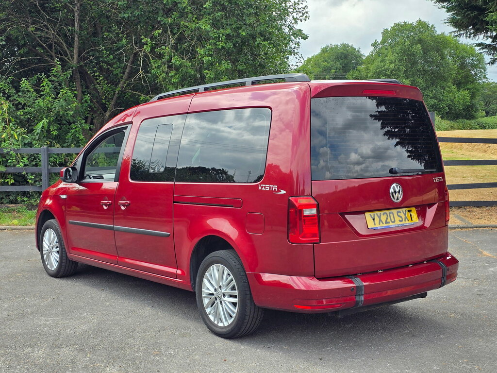 Volkswagen Caddy Maxi Life Tdi Dsg Red #11