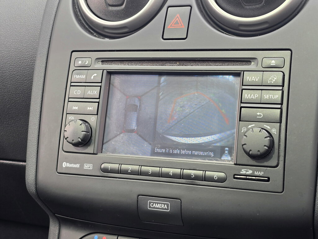 Nissan Qashqai Hatchback Black #14