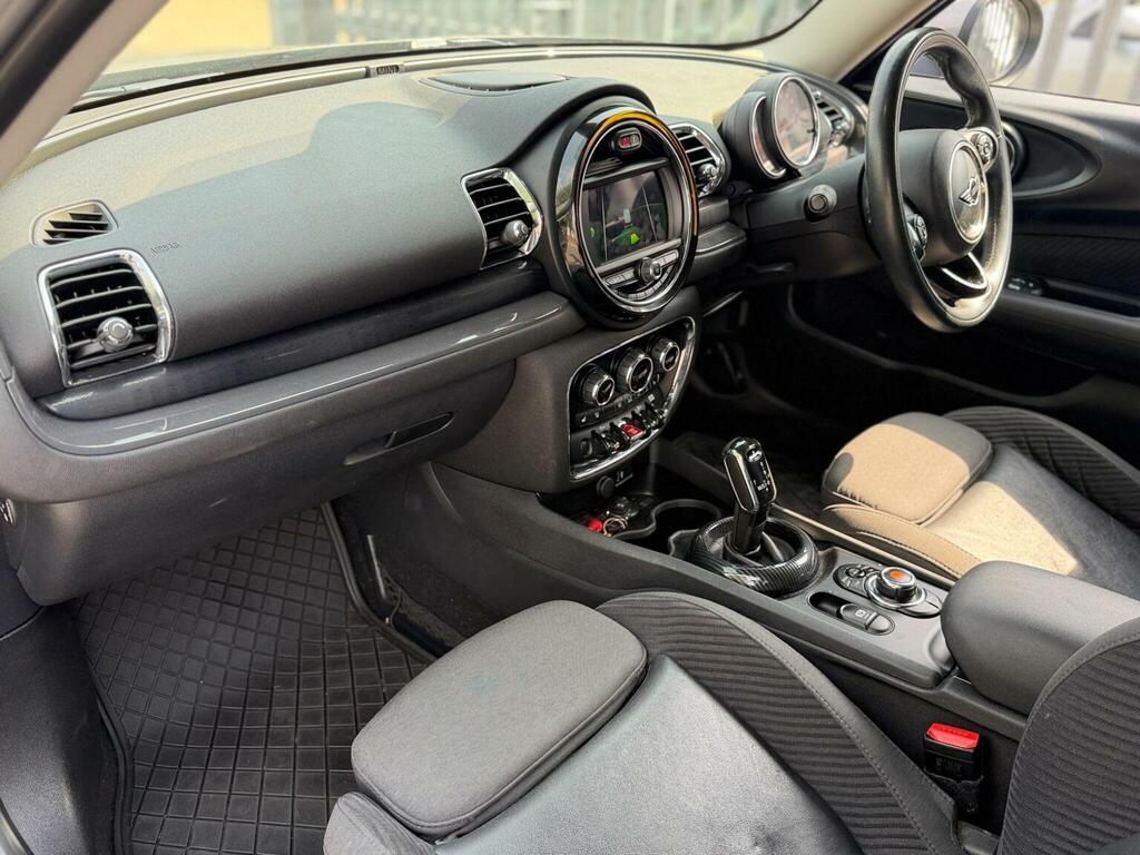 Mini Clubman 2.0 Cooper D 6Dr Silver #17