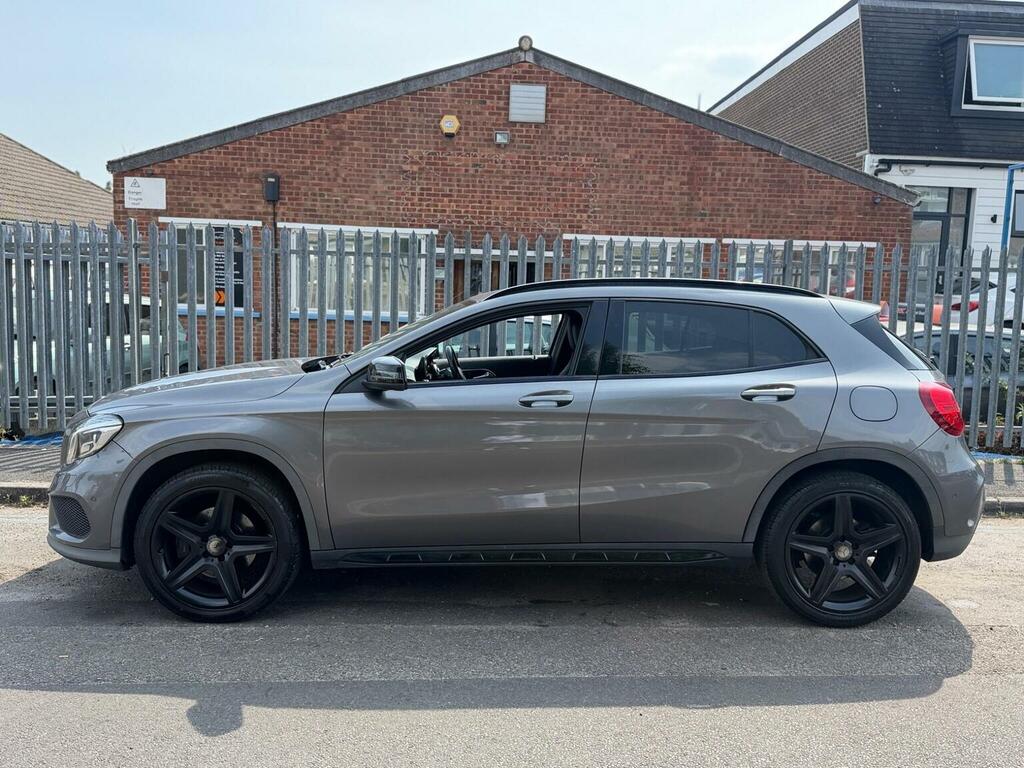 Mercedes-Benz GLA Class 2.1 Gla220 Cdi Amg Line 7G-dct 4Matic Euro 6 Ss Grey #4