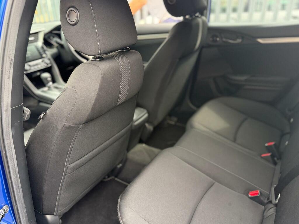 Honda Civic Honda Hatchback 2.0 Ehev Sport Cvt White #18