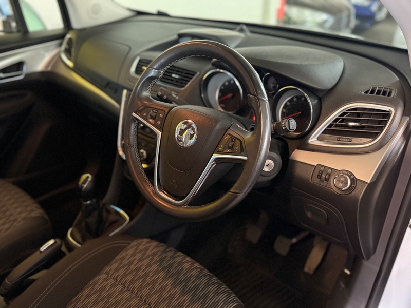 Vauxhall Mokka 1.6I Exclusiv Suv Silver #2
