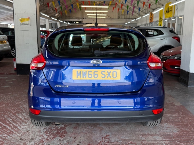 Ford Focus 1.0T Ecoboost Zetec Hatchback Blue #5