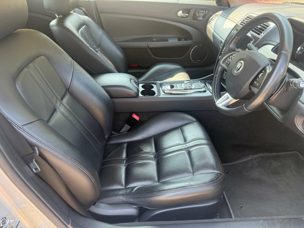 Jaguar XK V8 Dynamic R Convertible Ulez Black #18