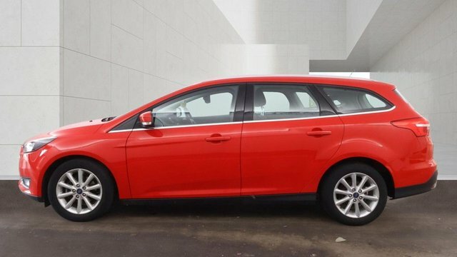 Ford Focus 1.0T Ecoboost Titanium Estate LS16DFY Red #6