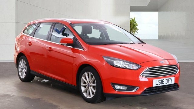 Ford Focus 1.0T Ecoboost Titanium Estate Red