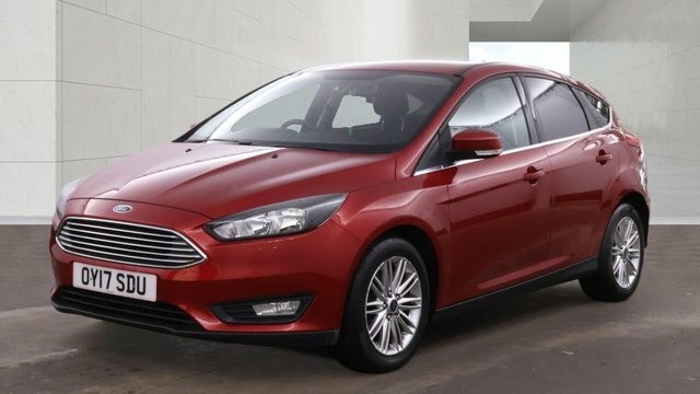 Ford Focus 1.0T Ecoboost Zetec Edition Red