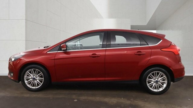 Ford Focus 1.0T Ecoboost Zetec Edition Red #5