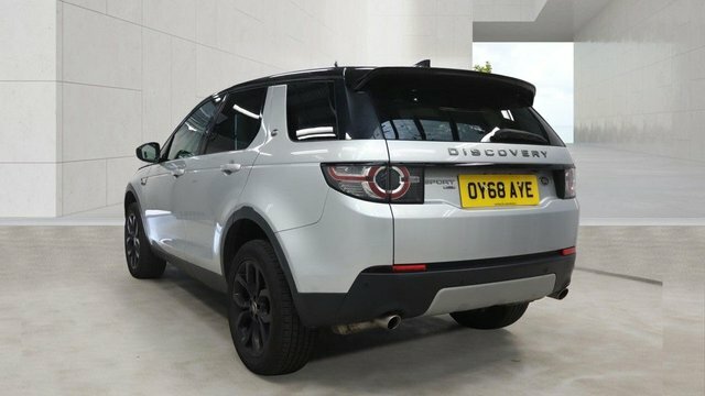 Land Rover Discovery Sport 2.0 Td4 Hse Suv Silver #3