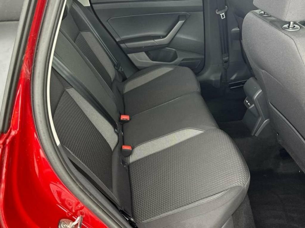 Volkswagen Taigo 1L Life Red #5
