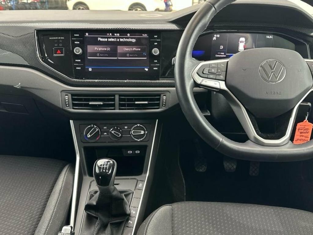 Volkswagen Taigo 1L Life Red #4