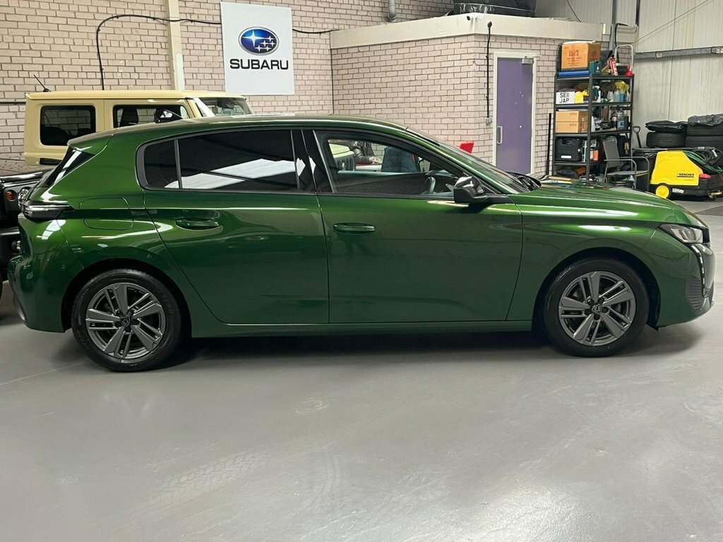 Peugeot 308 1.2L Active Premium Green #5