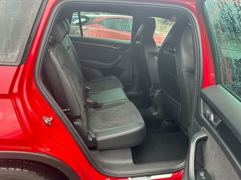 Skoda Kodiaq 2L Sportline Red #5