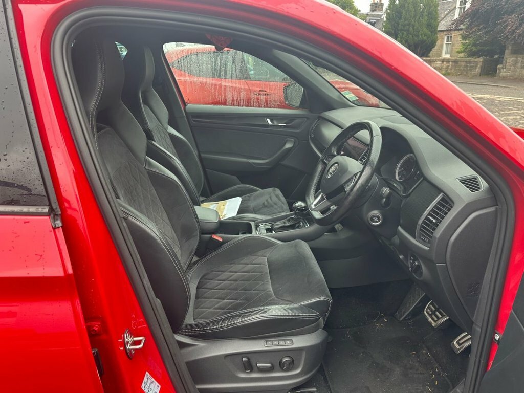 Skoda Kodiaq 2L Sportline Red #4