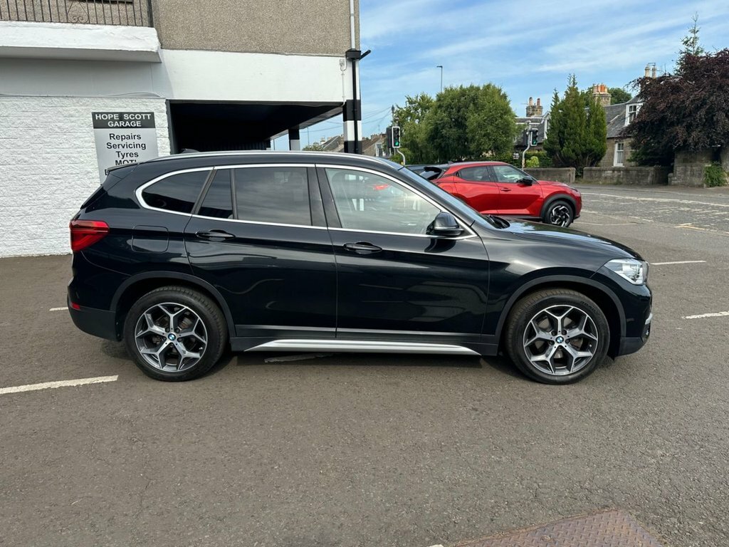 BMW X1 1.5L Xline Black #2