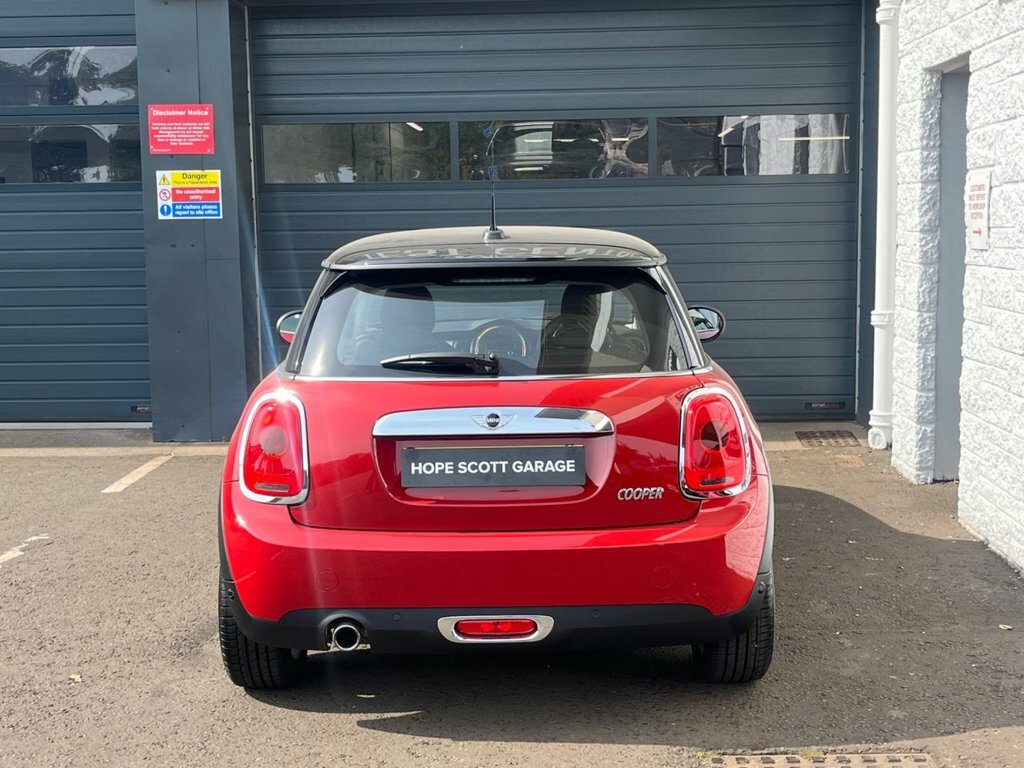 Mini Hatch 1.5L Cooper Red #5