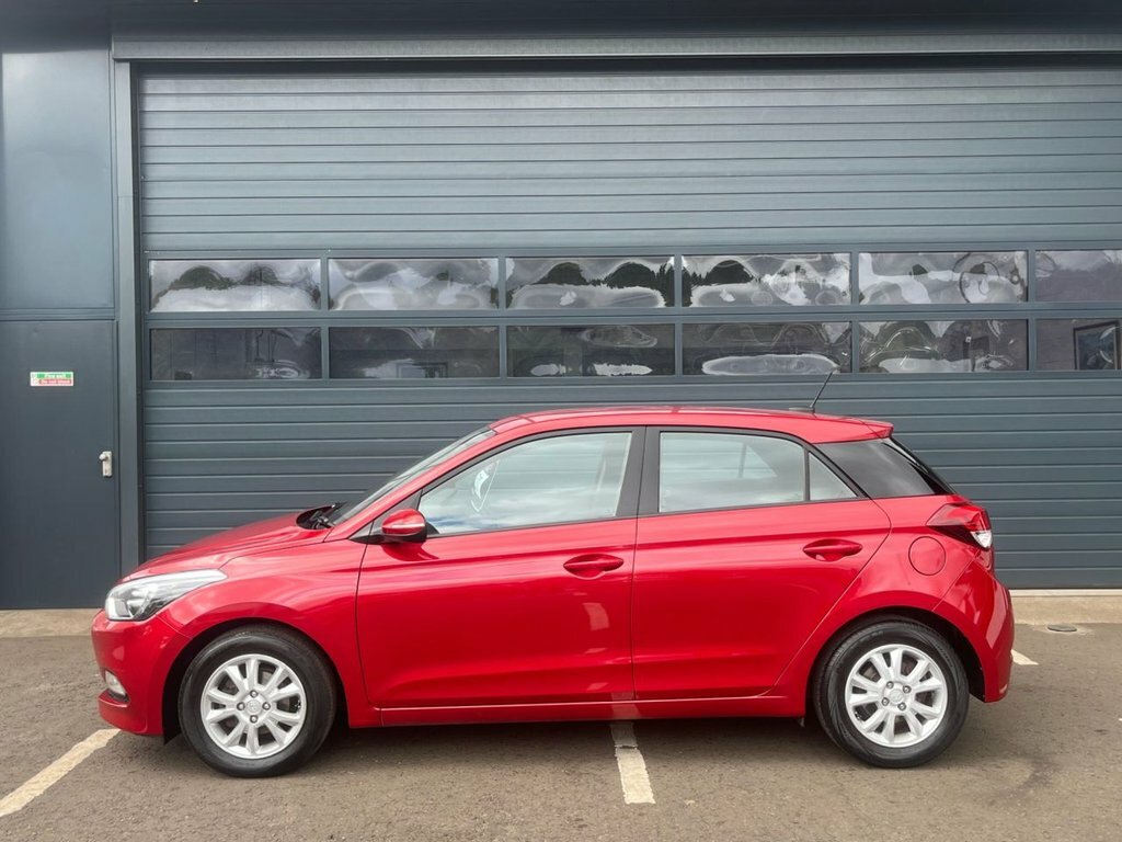 Hyundai I20 1.2L Se SM67DTF Red #2