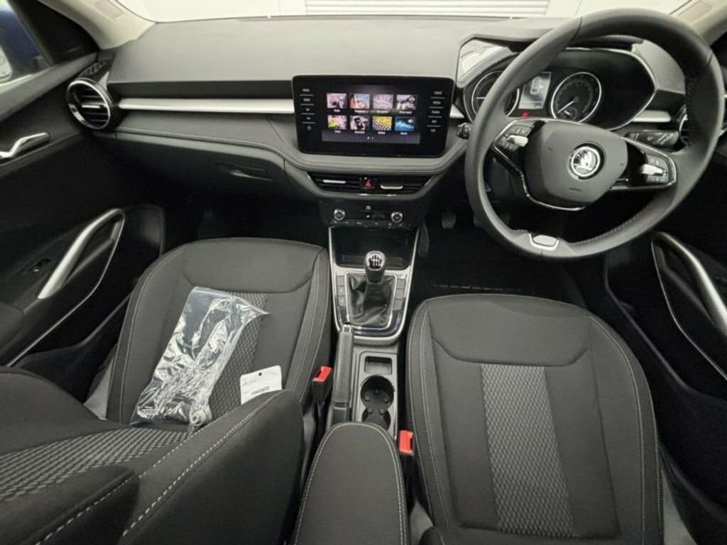 Skoda Fabia 1L Se L Blue #4