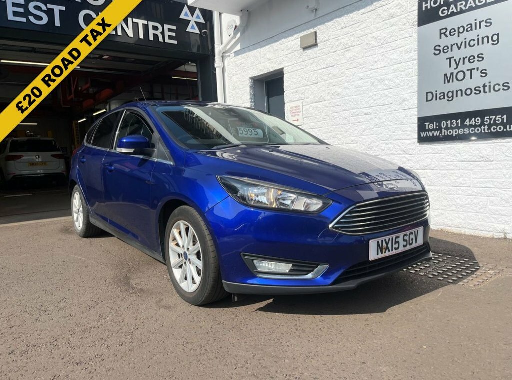 Ford Focus 1.5L Titanium Blue