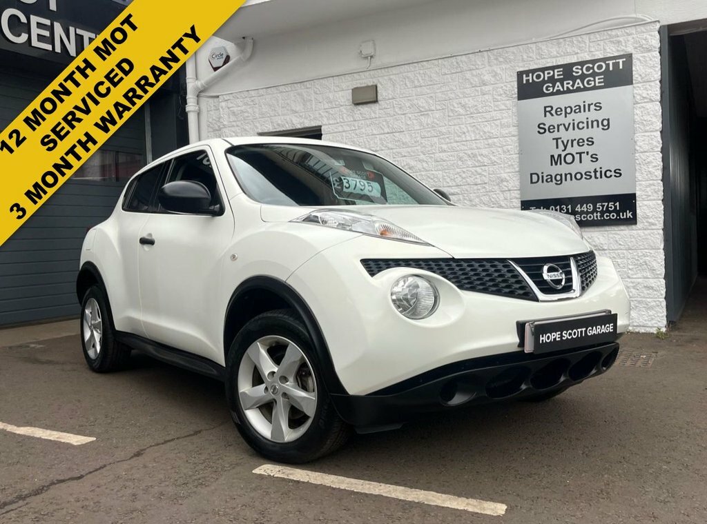 Nissan Juke 1.6L Visia White
