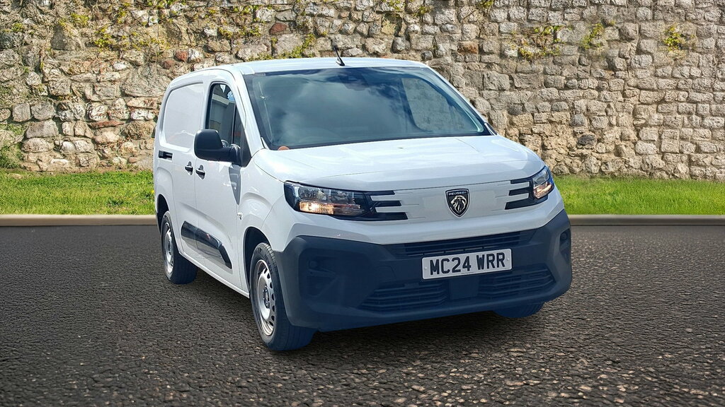 Peugeot Partner 1.5 Bluehdi 950 Professional Long Panel Van 6Dr Di White