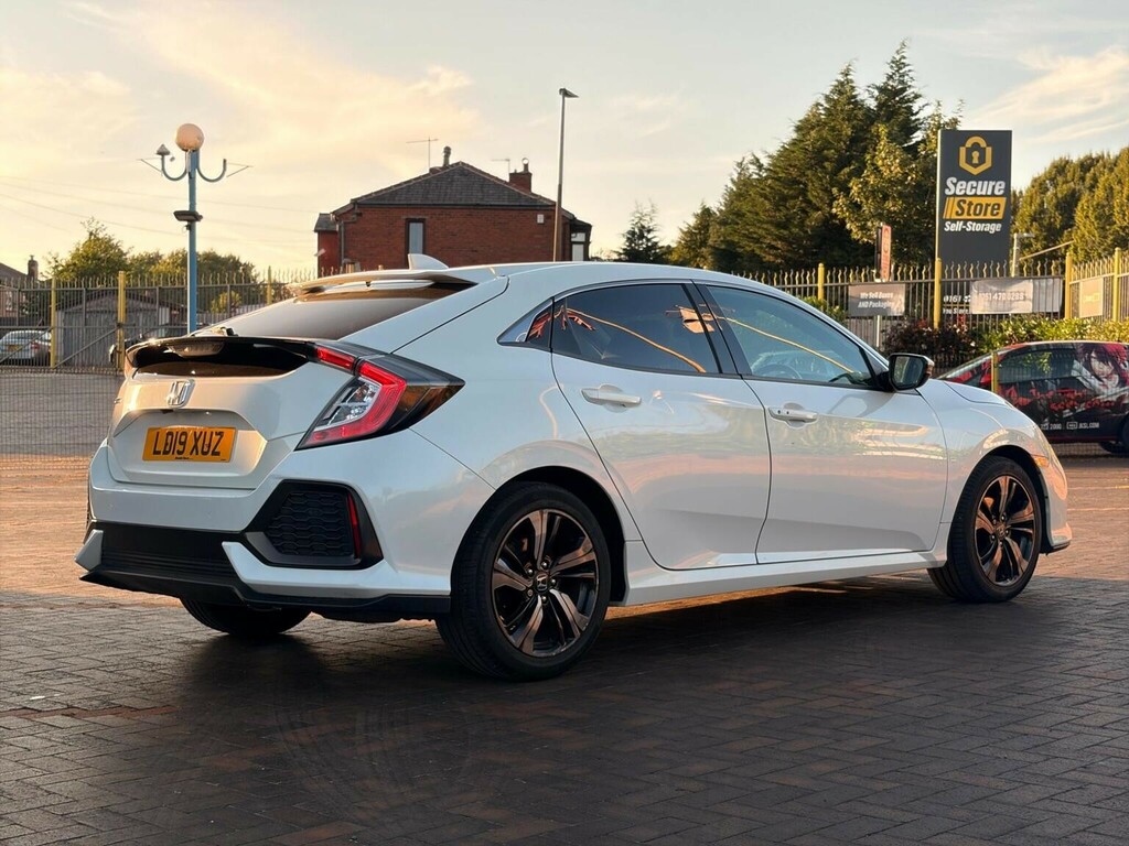 Honda Civic Hatchback 1.6 I-dtec Ex Euro 6 Ss 201 White #4