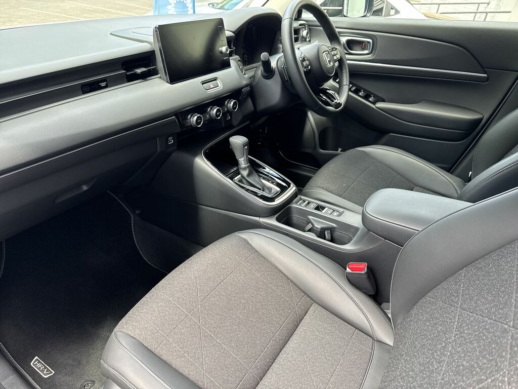 Honda Hr-V 1.5 H I-mmd Advance Suv Hybrid Cvt Euro White #2
