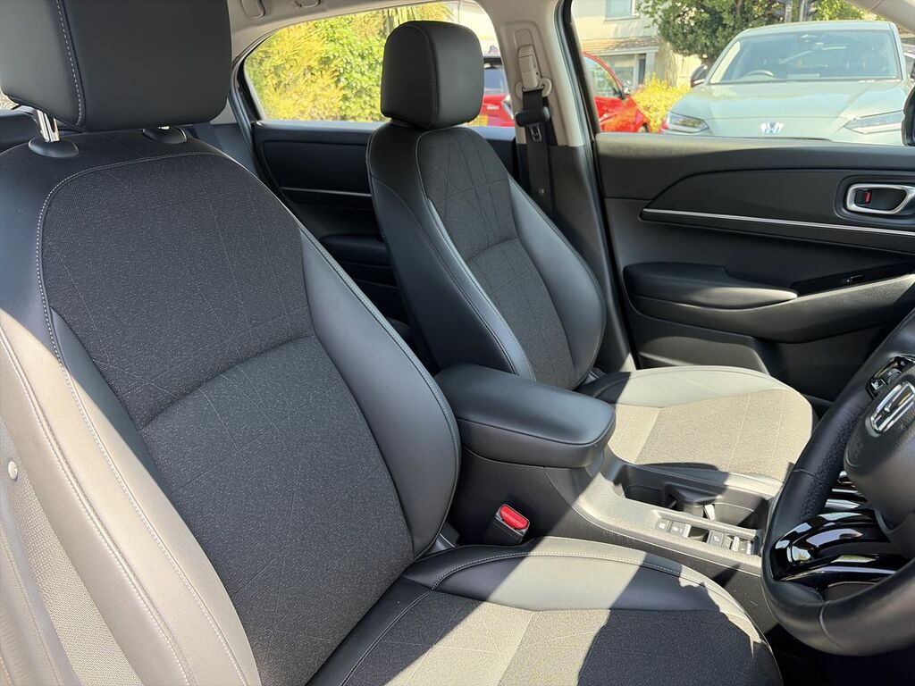 Honda Hr-V Elegance Black #35