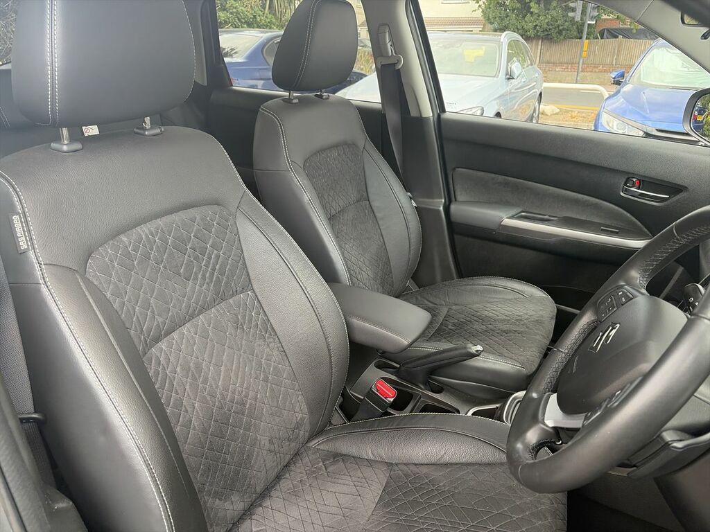 Suzuki Vitara 1.4 Boosterjet Mhev #32