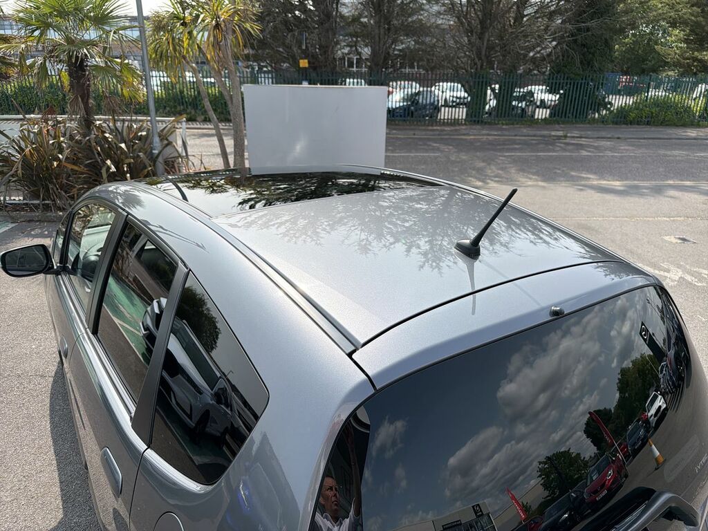 Honda Jazz I-vtec Es White #27