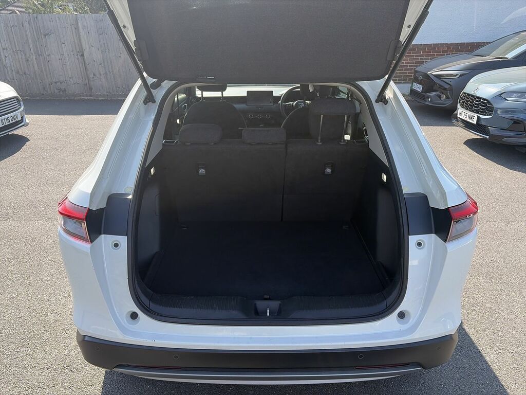 Honda Hr-V 1.5 Ehev Advance Cvt Hatchback White #14