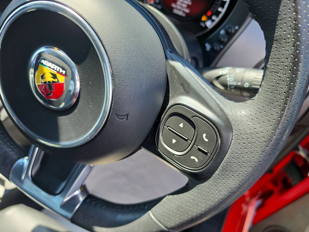 Abarth 595 1.4 T-jet 180 Competizione 70Th Nav S Black #28