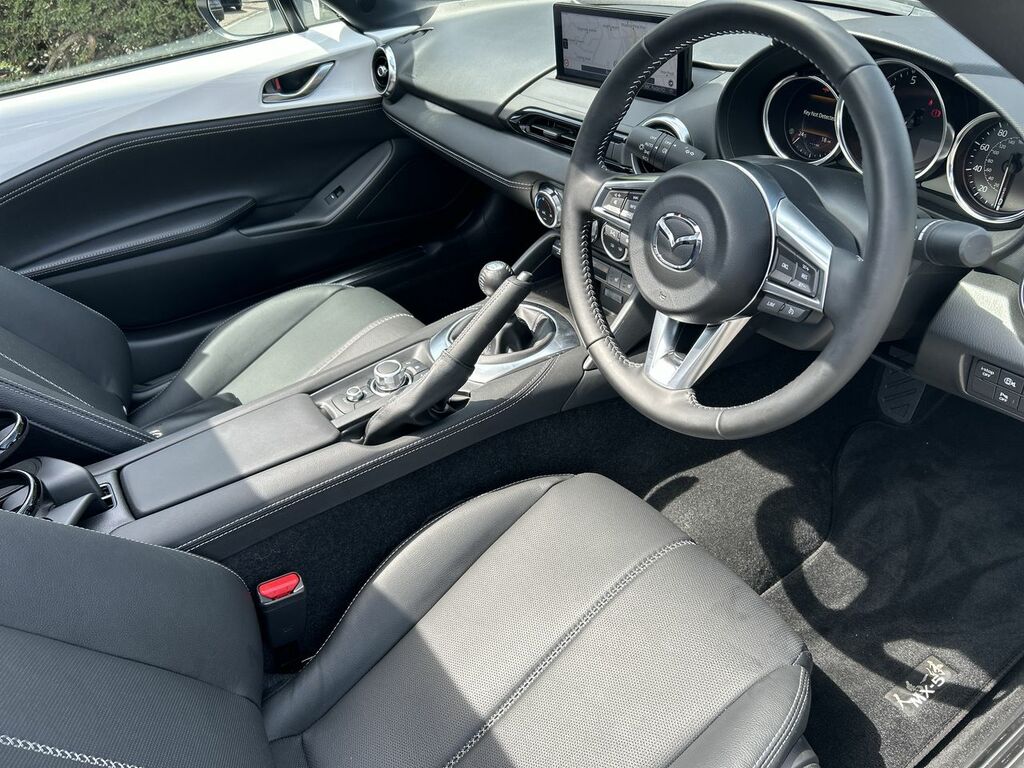 Mazda MX-5 RF 1.5 Skyactiv-g Exclusive-line Convertible Petr #2