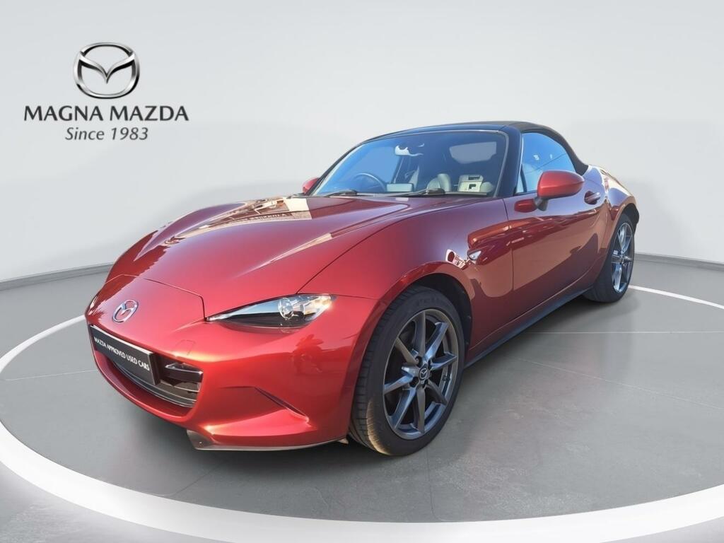 Mazda MX-5 2.0 Skyactiv-g Sport Tech Convertible M Red