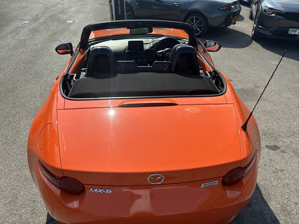 Mazda MX-5 Se Plus White #46