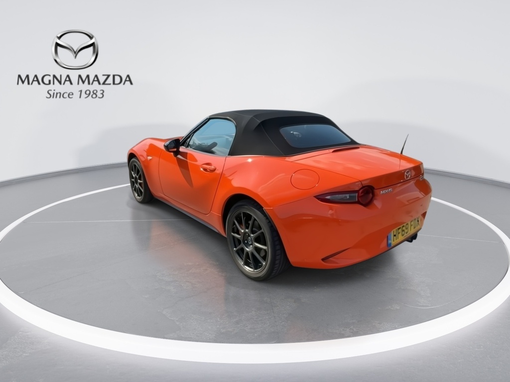 Mazda MX-5 Se Plus White #7