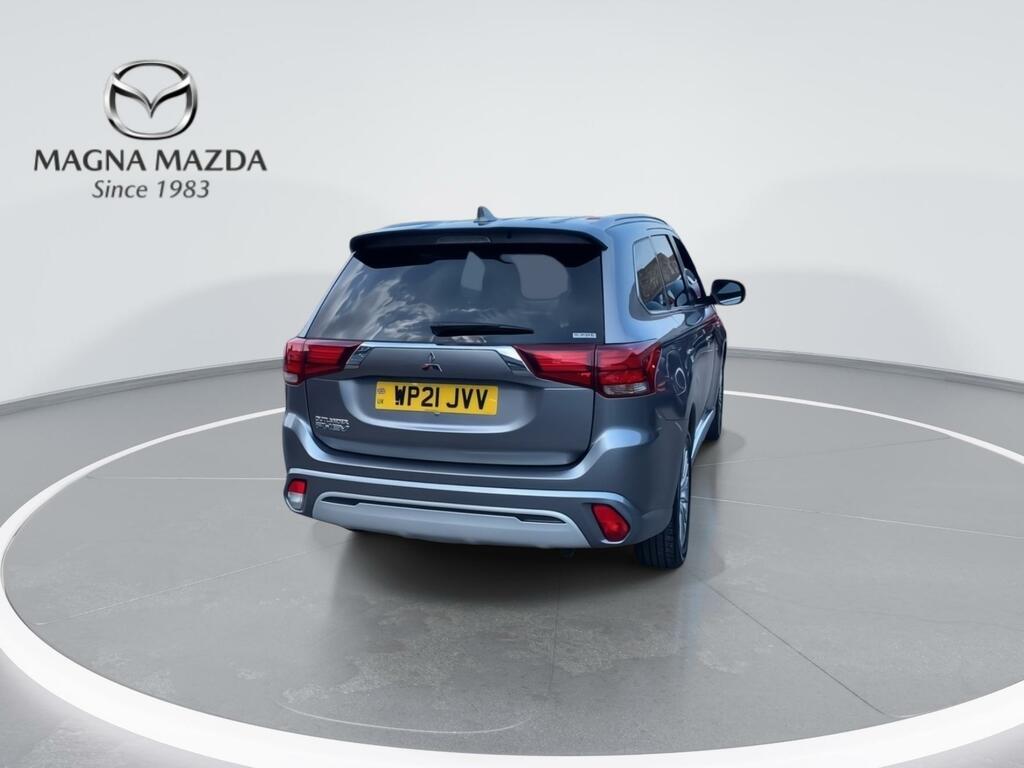 Mitsubishi Outlander 2.4H Twinmotor 13.8Kwh Dynamic Suv Plug Grey #2