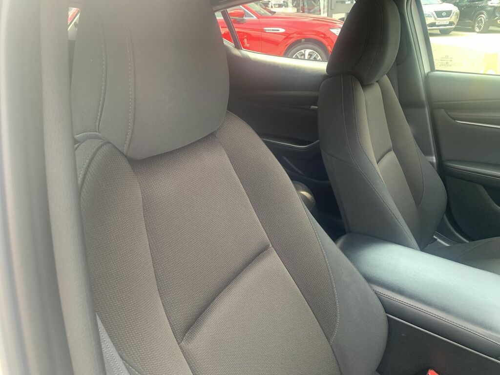 Mazda 3 2.5 E-skyactiv G Mhev 140 Homura Grey #9