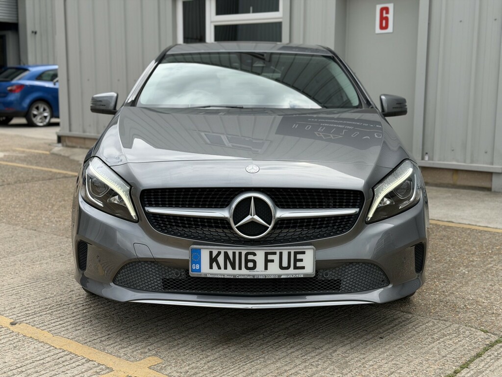 Mercedes-Benz A Class Hatchback 2.1 A200d Sport Premium 201616 Grey #3