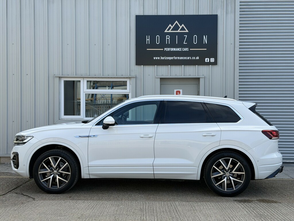 Volkswagen Touareg 3.0 Tdi V6 R-line White #5