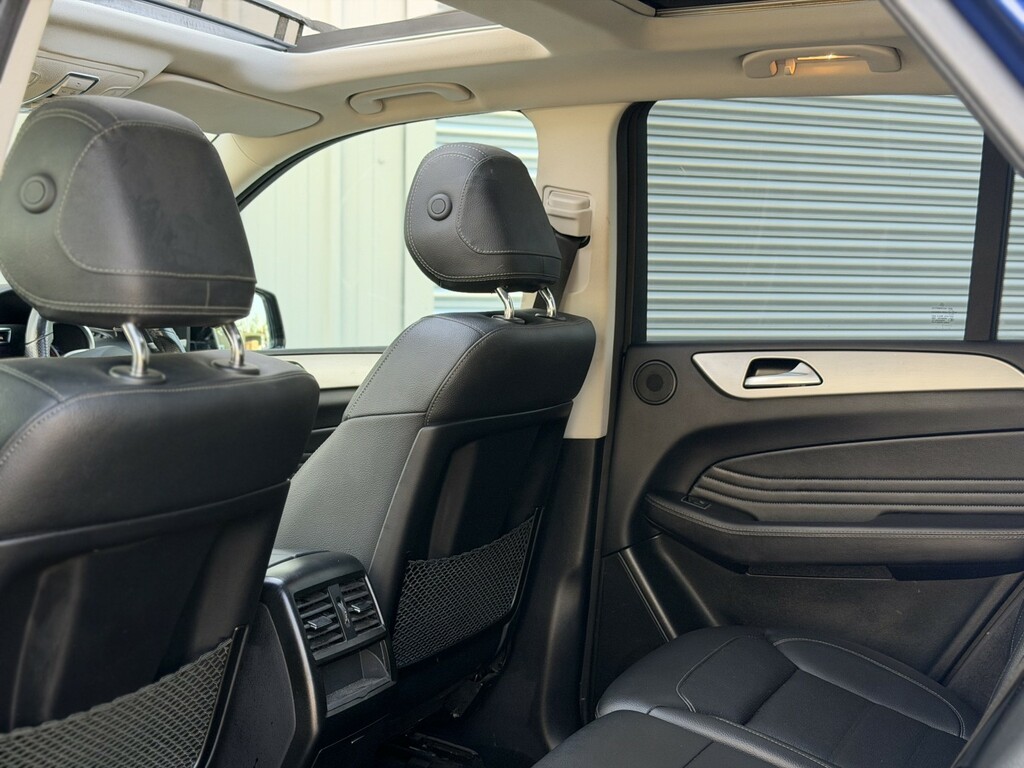 Mercedes-Benz GLE Class  Black #60