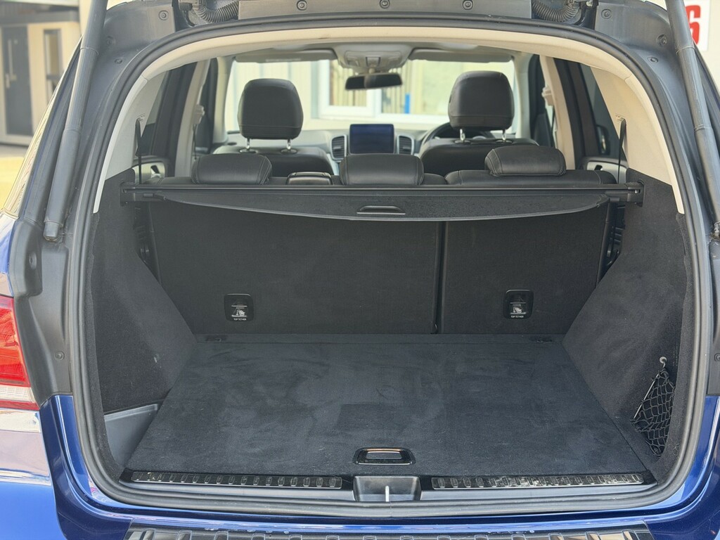 Mercedes-Benz GLE Class  Black #63