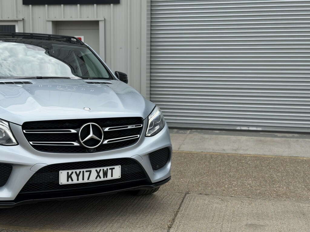 Mercedes-Benz GLE Class 2017 3.0 Gle350d V6 Amg Line Premium Plus G-tron White #17