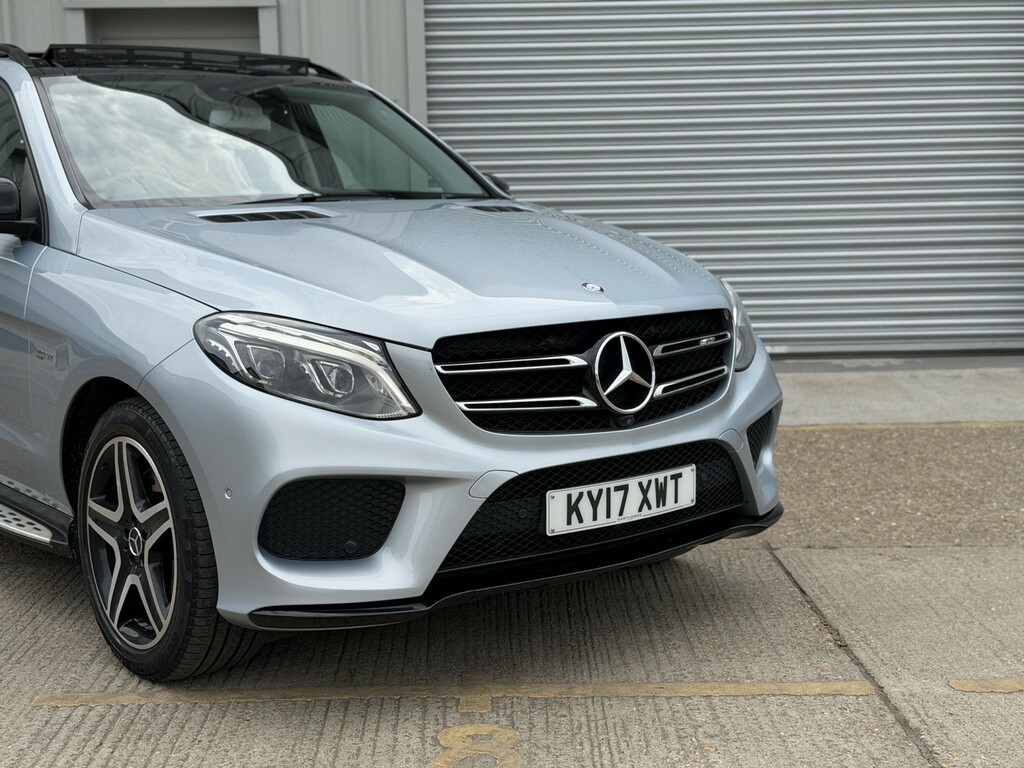 Mercedes-Benz GLE Class 2017 3.0 Gle350d V6 Amg Line Premium Plus G-tron White #15
