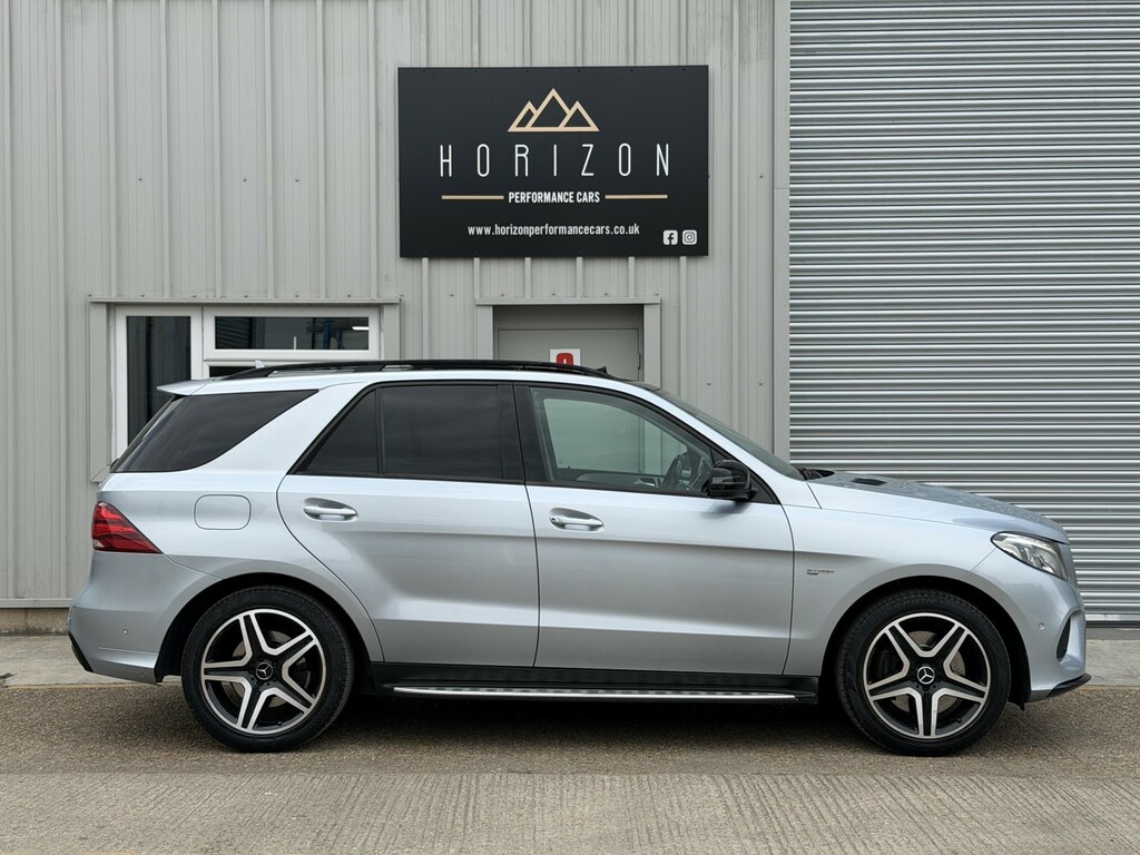 Mercedes-Benz GLE Class 2017 3.0 Gle350d V6 Amg Line Premium Plus G-tron White #10